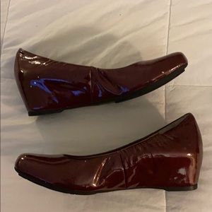 Me too, burgundy wedges